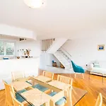 Deluxe Duplex House With Terrace Апартаменты Дубровник