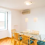 Апартаменты Deluxe Duplex House With Terrace *