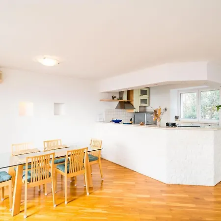 公寓 Deluxe Duplex House With Terrace *