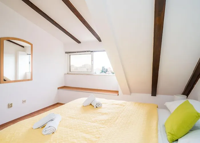 公寓 Deluxe Duplex House With Terrace *