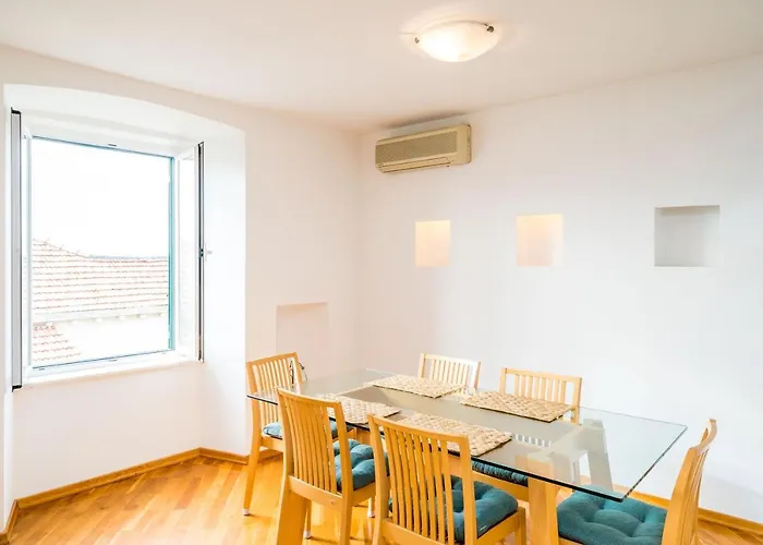 公寓 Deluxe Duplex House With Terrace *